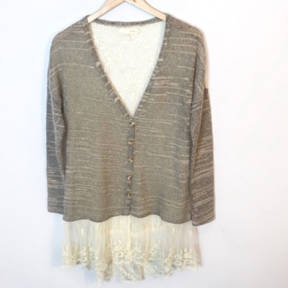 A’REVE Lace Back Tunic Cardigan - Picture 1 of 8